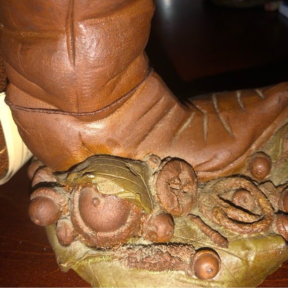 A Vintage Tom Clark Creation “Boots” 1983 Signed . - Picture 7 of 16